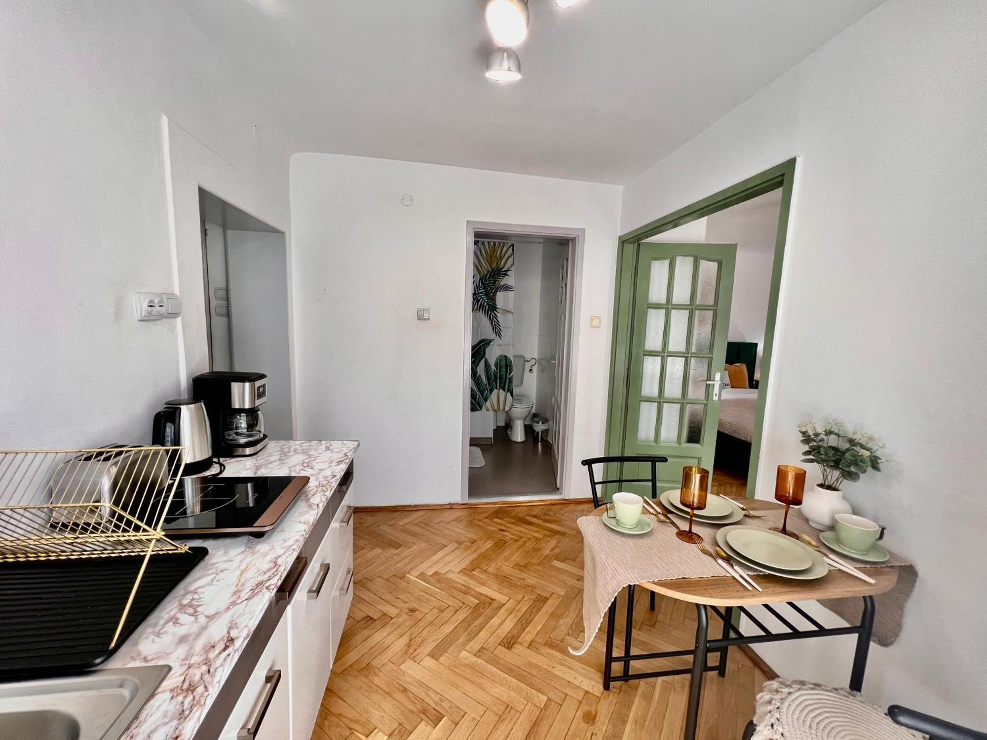 Old Town City Center Apartments Brasov Exterior photo